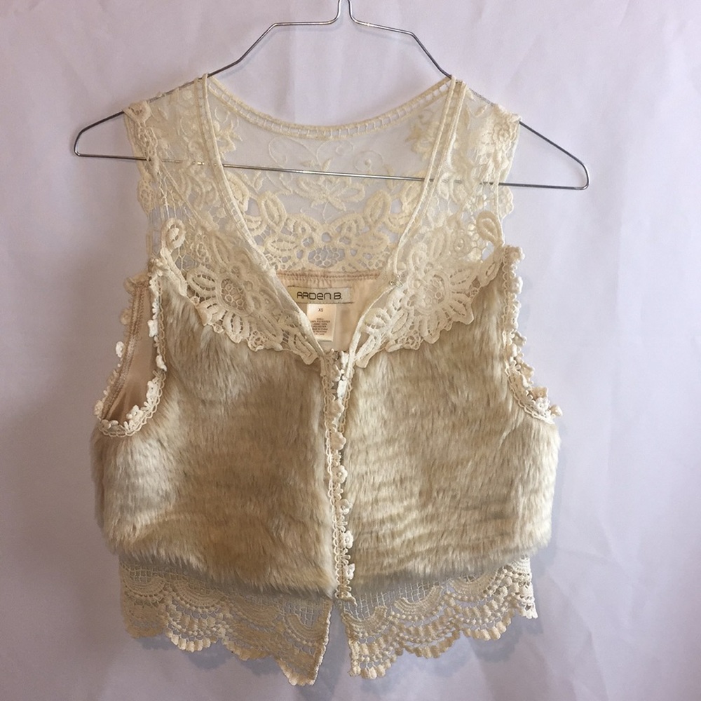 Arden B. Faux fur cream vest